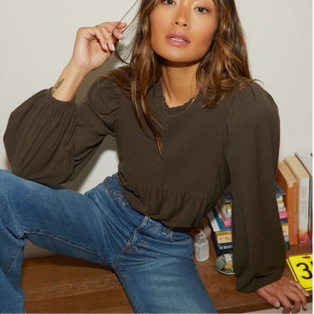 Nation LTD Marion Smocked Long Sleeve Top in Bittersweet Grey; Small.